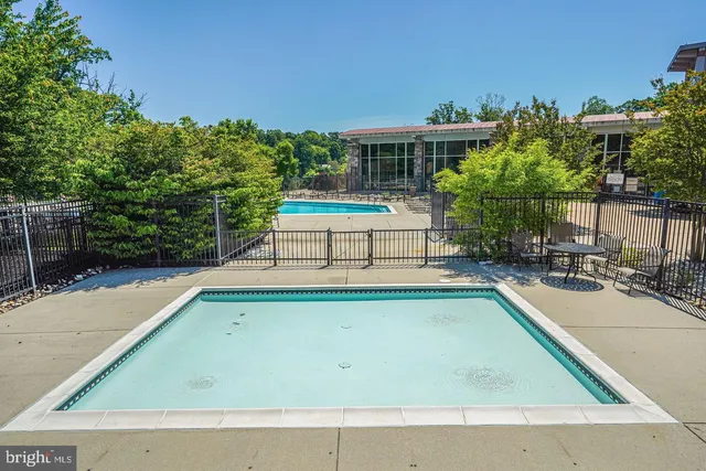 $2,650 | 2576 Eastbourne Drive, Woodbridge, VA 22191