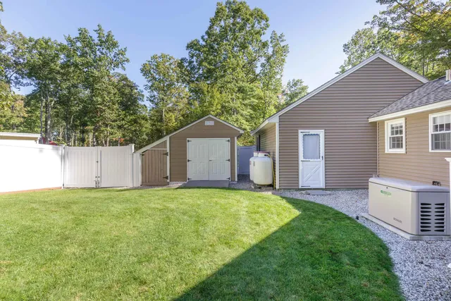 $699,900 | 492 Woodlawn Ridge Road, Pembroke, NH 03275