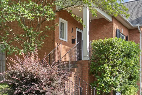 $799,900 | 1200 A Cedar Lane, Nashville, TN 37212