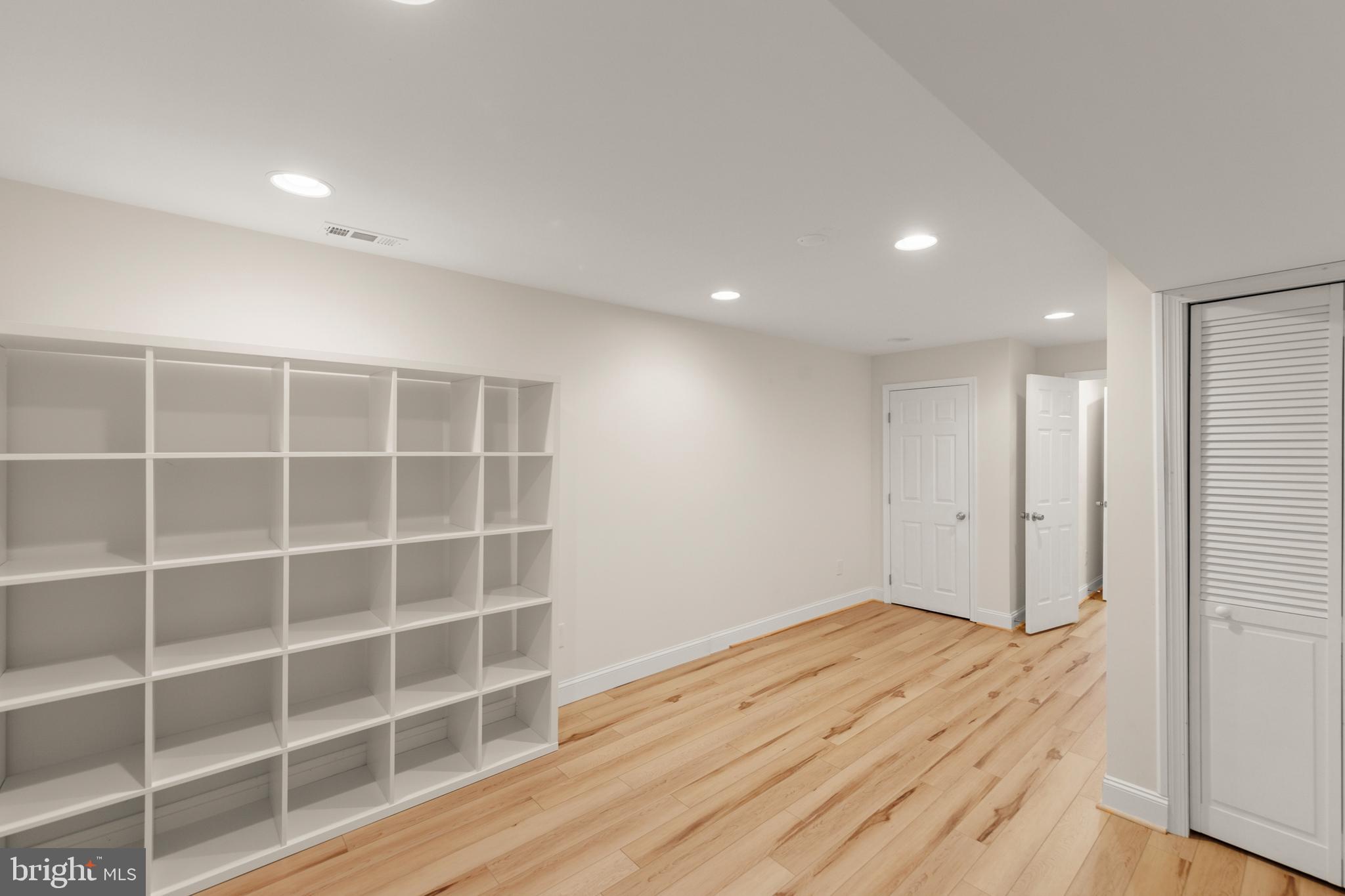 2307 Stoneridge Road Winchester, VA 22601 - Photo 33 of 47 Gallery Image 33