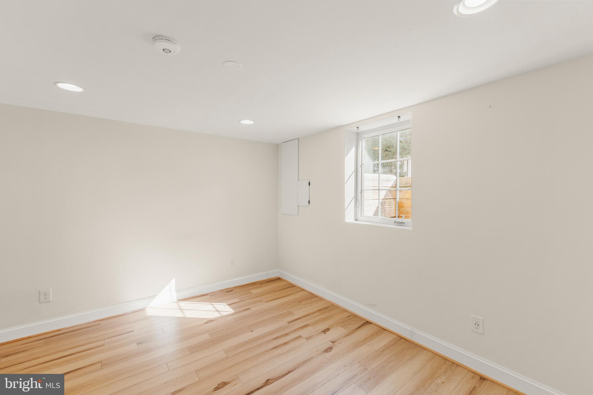 2307 Stoneridge Road Winchester, VA 22601 - Photo 35 of 47 Gallery Image 35