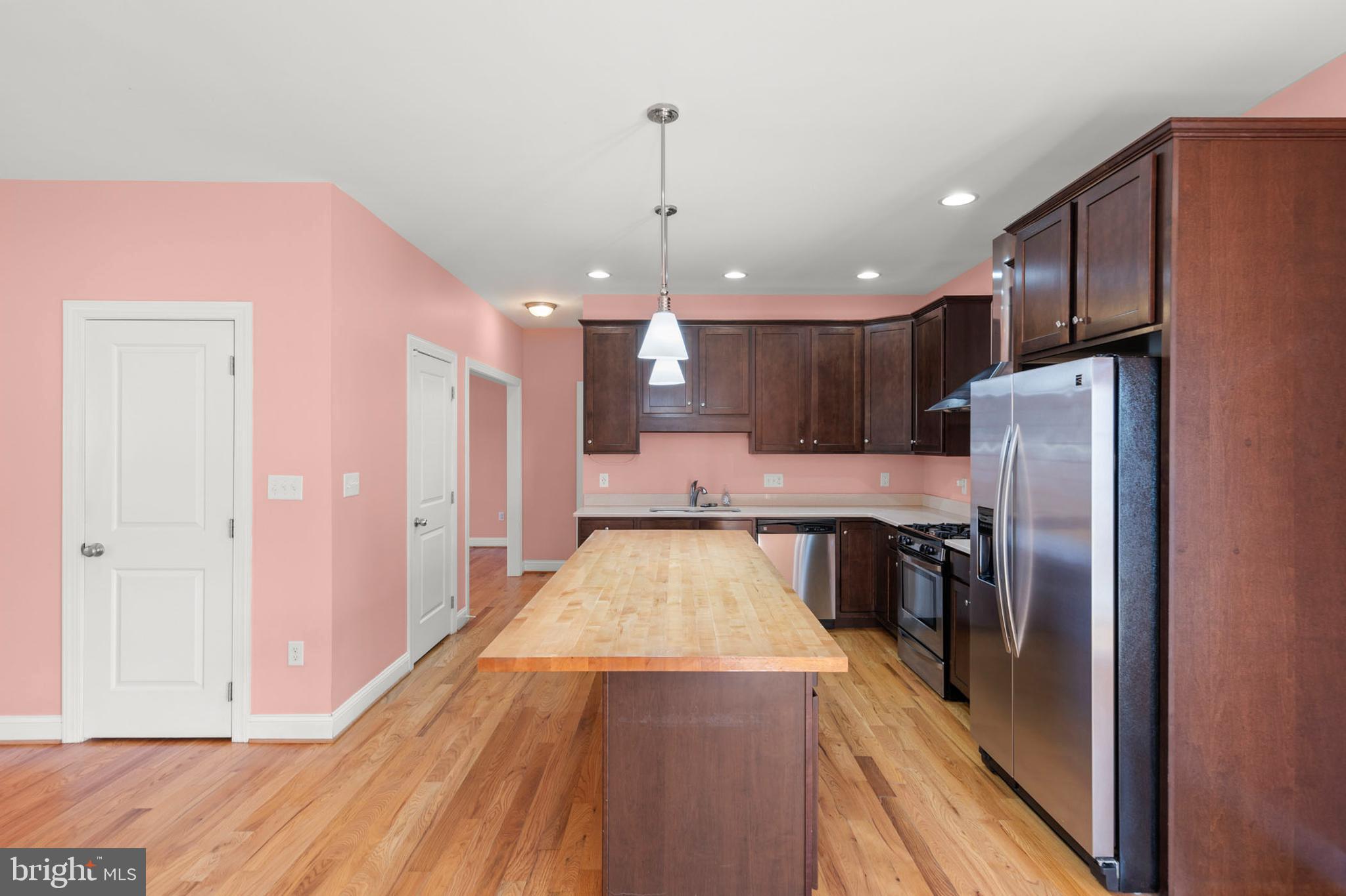 2307 Stoneridge Road Winchester, VA 22601 - Photo 7 of 47 Gallery Image 7