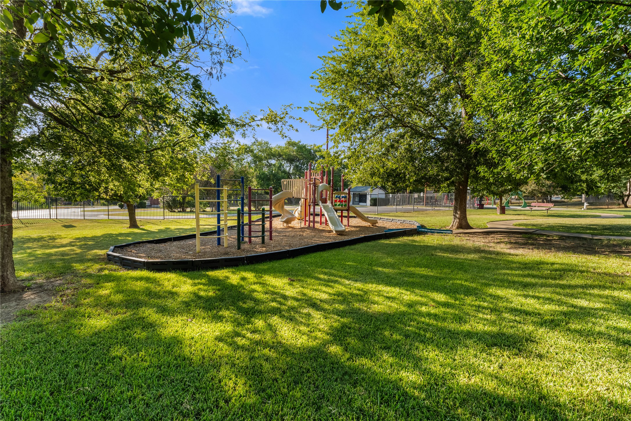 9205 Magna Carta Loop Austin, TX 78754 - Photo 27 of 30 Gallery Image 27