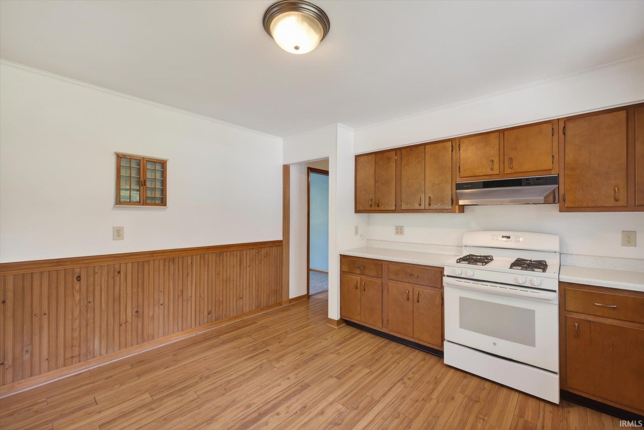 8380 South Fairfax Road Bloomington, IN 47401 - Photo 7 of 38