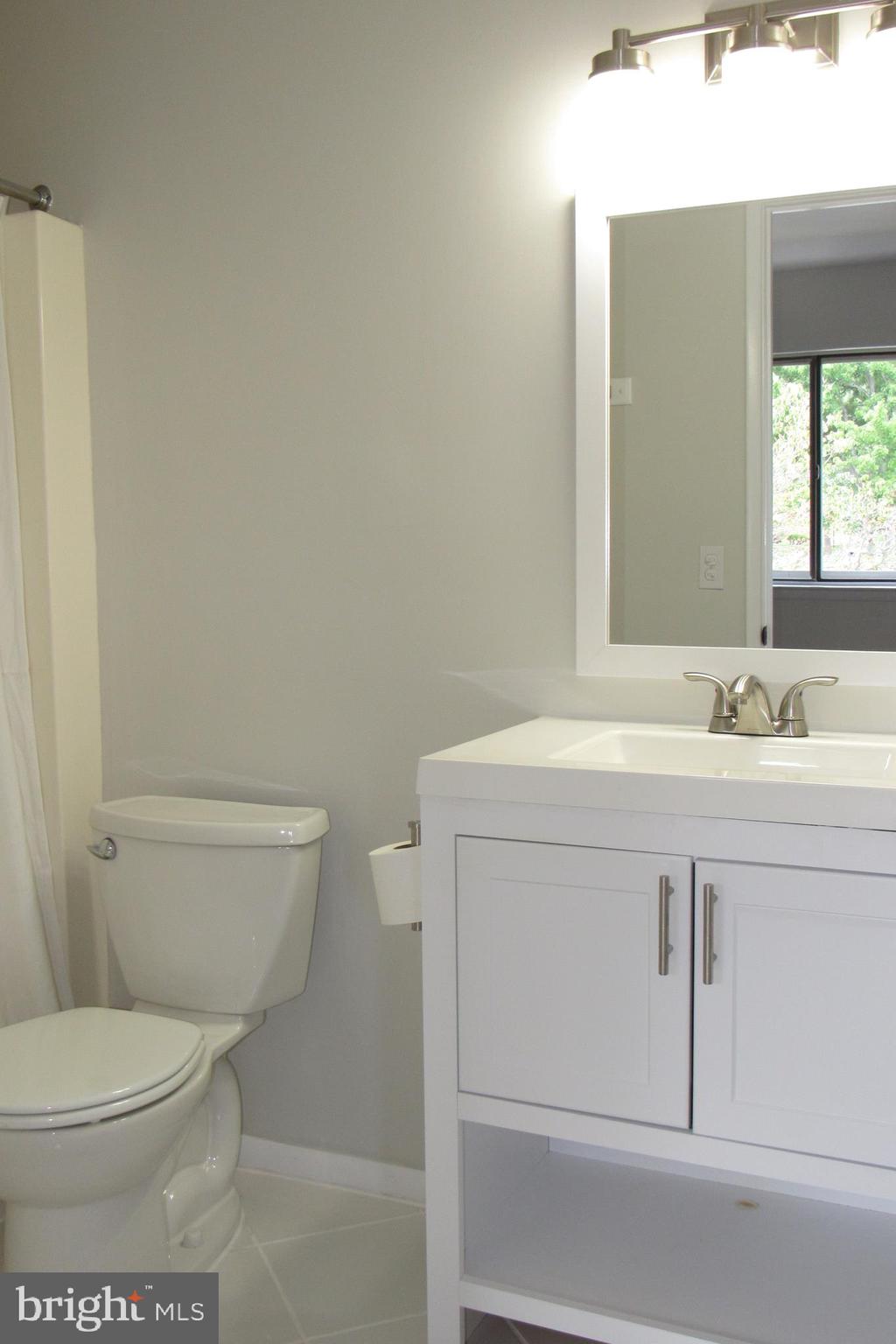 3164 Adderley Court, Unit 241D Silver Spring, MD 20906 - Photo 8 of 17