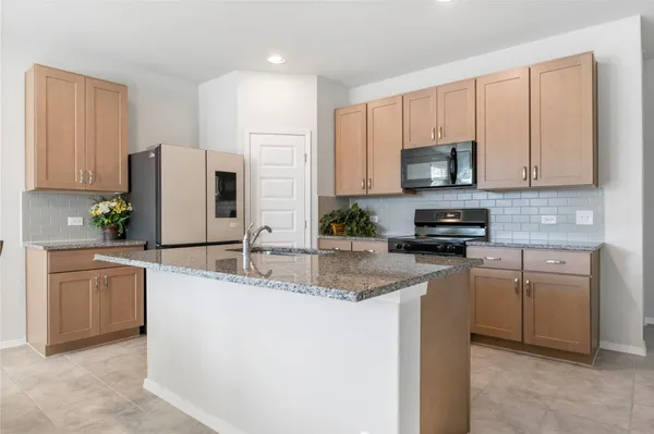 $439,900 | 2713 Paragon Fox Drive, Manor, TX 78653