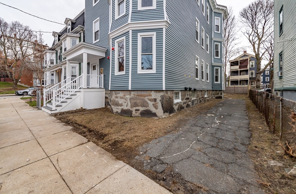 70 Rockland Street Boston, MA 02119 - Photo 31 of 35