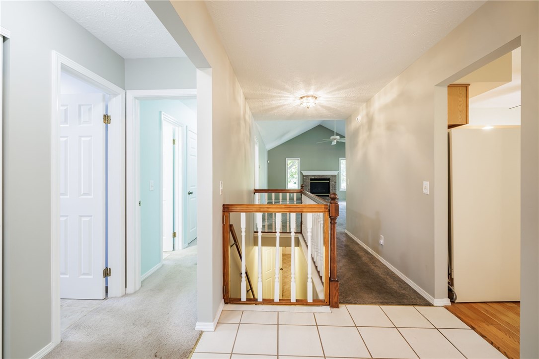27 English Station Road Greece, NY 14616 - Photo 4 of 34 Gallery Image 4