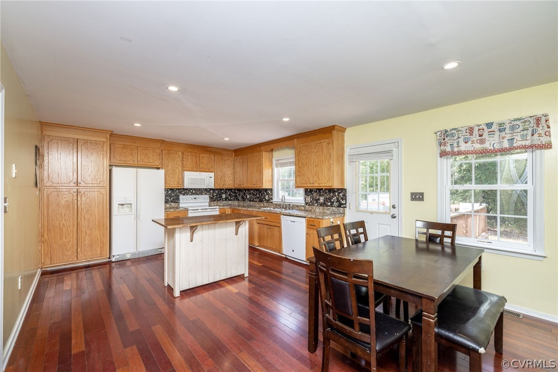 6806 Anderson Mill Road Church Road, VA 23833 - Photo 6 of 28 Eat In Kitchen