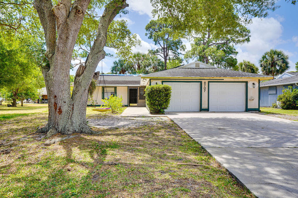 6707 Salerno Road Fort Pierce, FL 34951 - Photo 1 of 19 X(2of19)