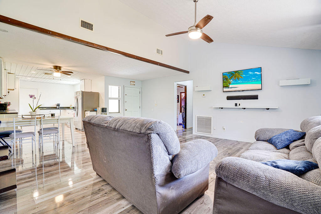6707 Salerno Road Fort Pierce, FL 34951 - Photo 12 of 19 X(10of19)