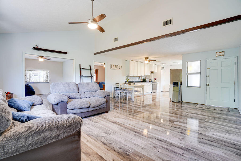 6707 Salerno Road Fort Pierce, FL 34951 - Photo 2 of 19 X(9of19)