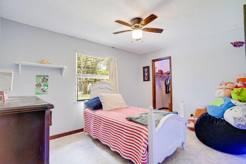 6707 Salerno Road Fort Pierce, FL 34951 - Photo 7 of 19 X(18of19)