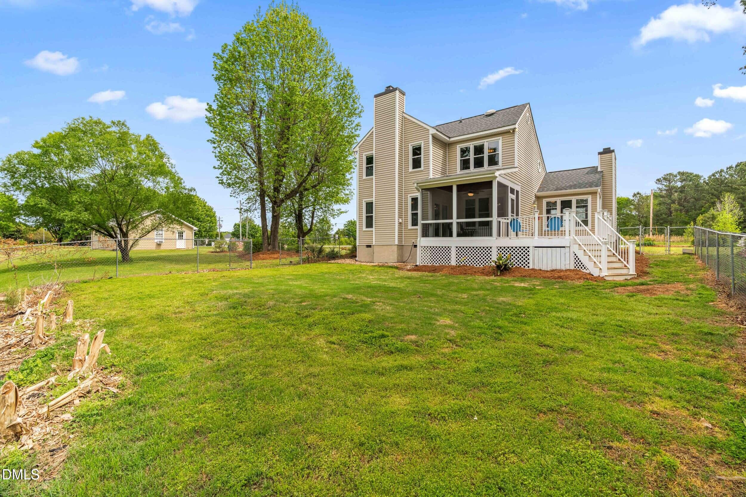 1302 Swift Creek Road Smithfield, NC 27577 - Photo 33 of 46 dsc09296