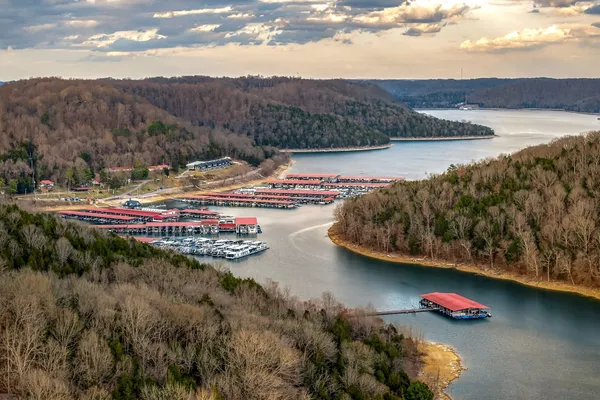 $649,000 | 525 Harbor Drive, Lancaster, TN 38569