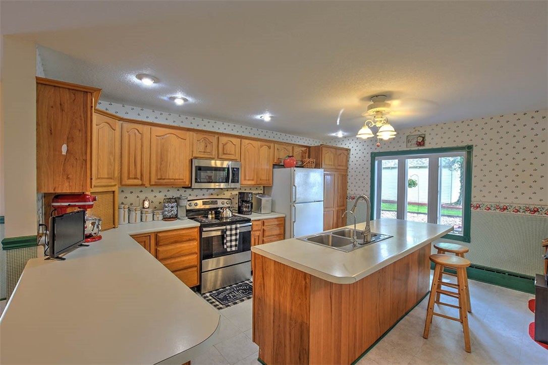 2502 East 1800 North Road Moweaqua, IL 62550 - Photo 10 of 33