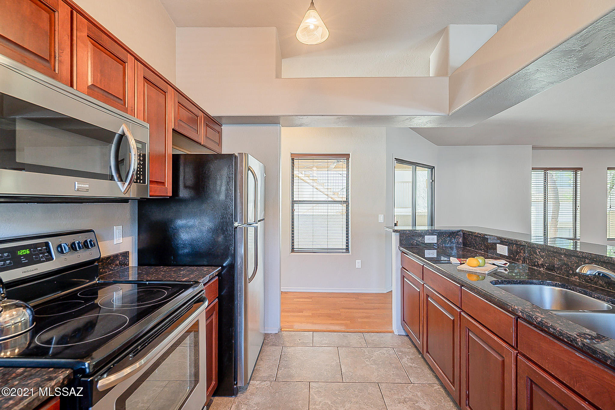 2550 East River Road, Unit 19102 Tucson, AZ 85718 - Photo 13 of 37