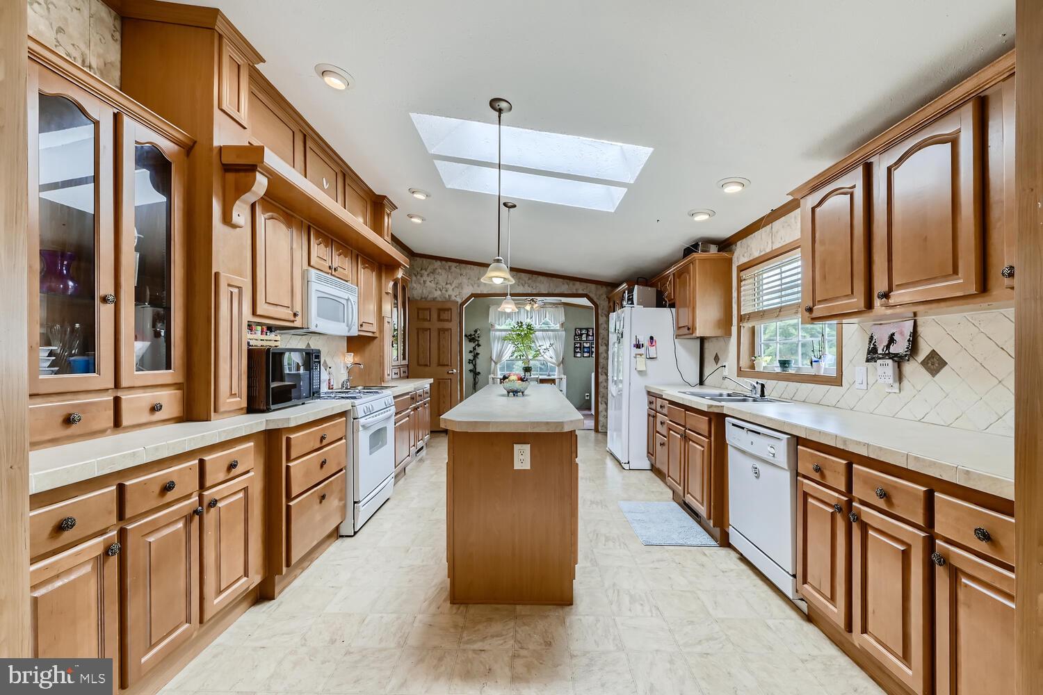 11540 Philadelphia Road, Unit 34 White Marsh, MD 21162 - Photo 13 of 28