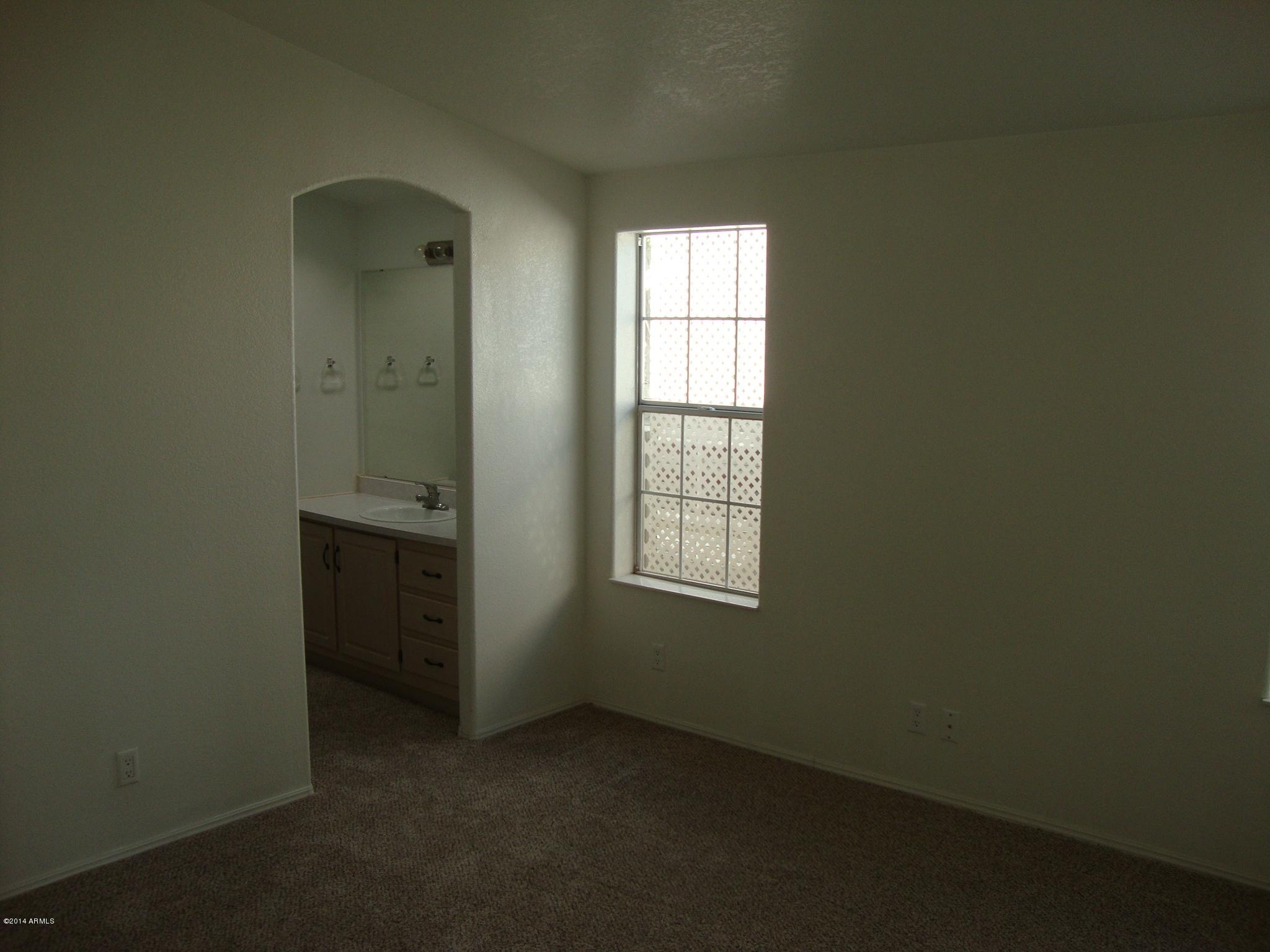 8865 East Baseline Road, Unit 706 Mesa, AZ 85209 - Photo 8 of 14 Owner's suite