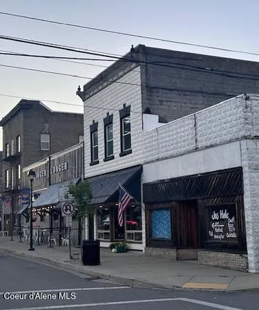 $640,000 | 6276 West Maine Street, Spirit Lake, ID 83869