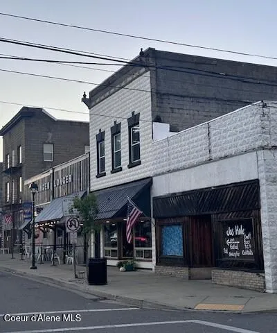 $640,000 | 6276 West Maine Street, Spirit Lake, ID 83869