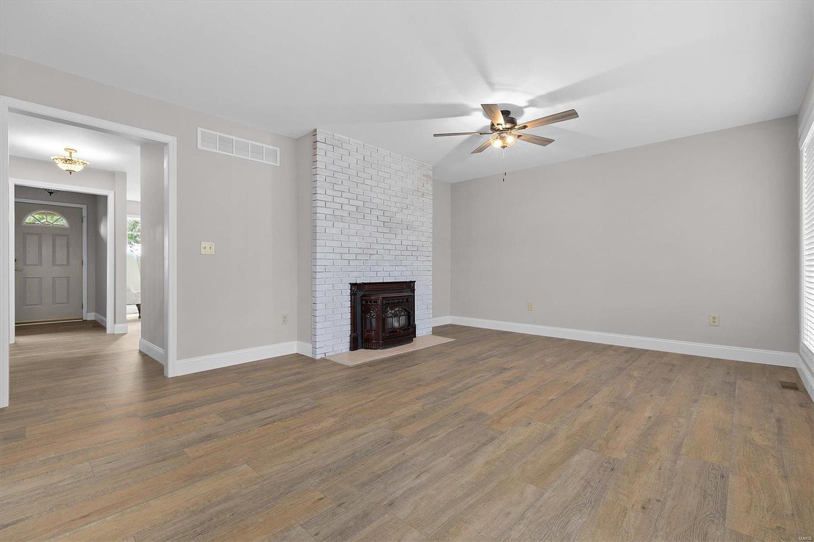 12849 North Ridge Drive Highland, IL 62249 - Photo 14 of 47
