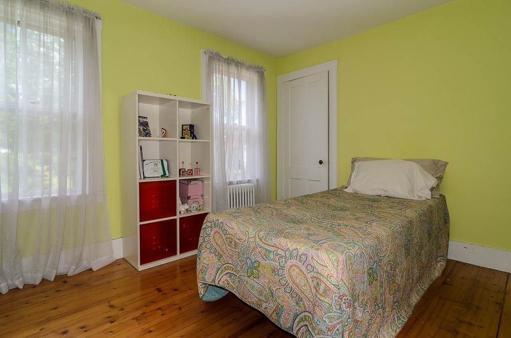 22 Everett Street Sherborn, MA 01770 - Photo 13 of 20