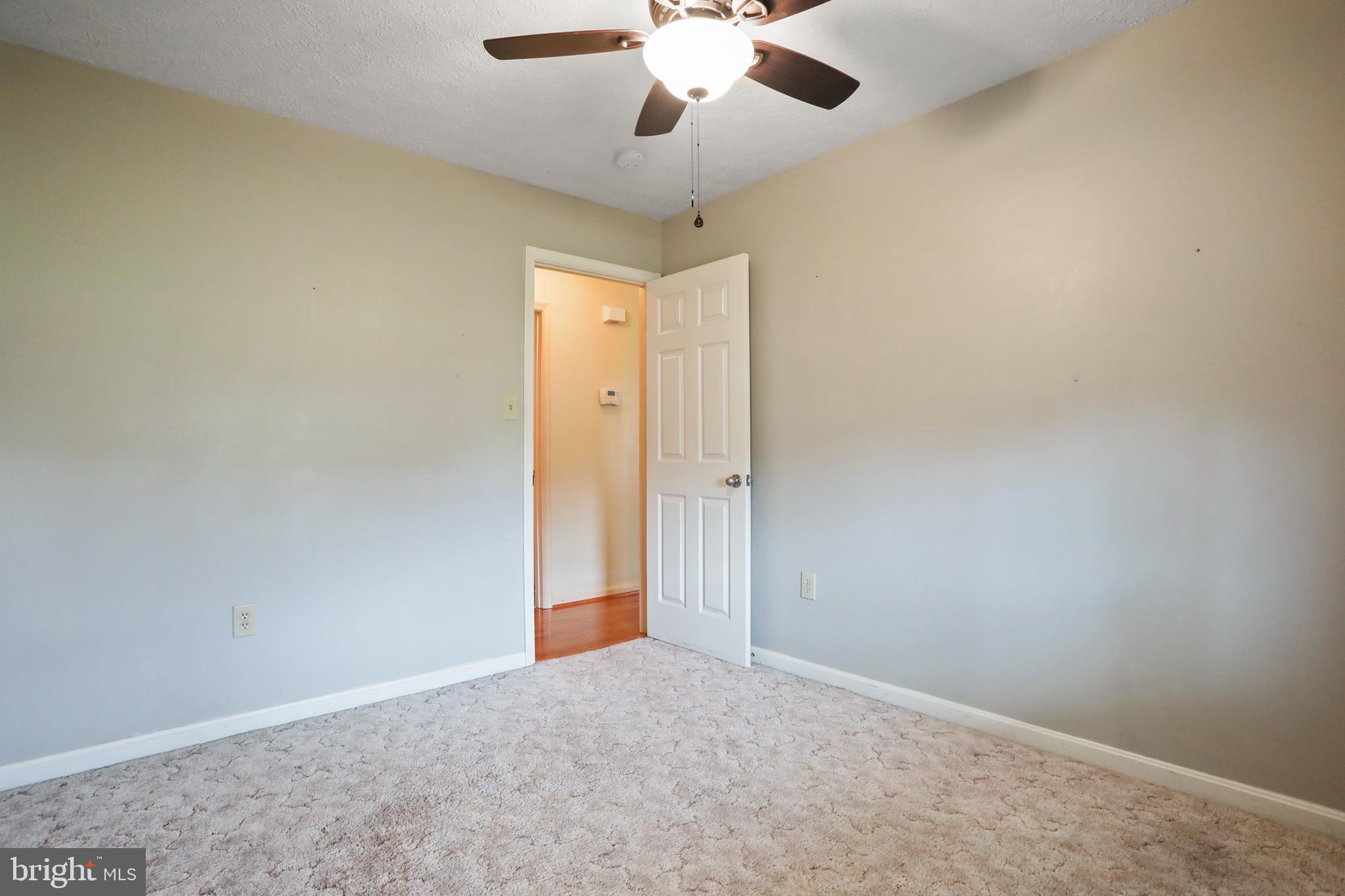 98 Greenleaf Road Strasburg, VA 22657 - Photo 16 of 37 Bedroom 2