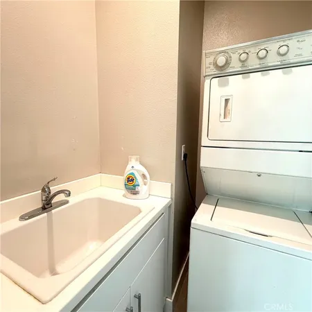 $4,799 | 981 East Mason Lane, Unit 121, Anaheim, CA 92805