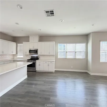 $4,799 | 981 East Mason Lane, Unit 121, Anaheim, CA 92805