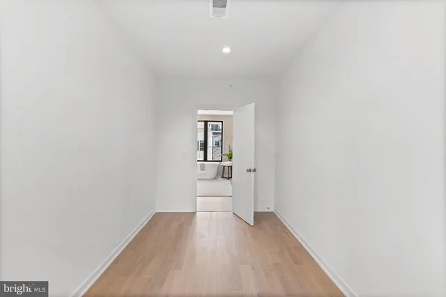 $789,900 | 271 Delmar Street, Philadelphia, PA 19128