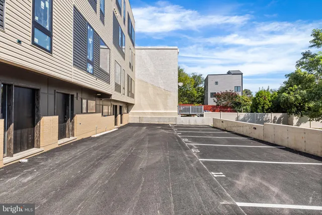 $789,900 | 271 Delmar Street, Philadelphia, PA 19128