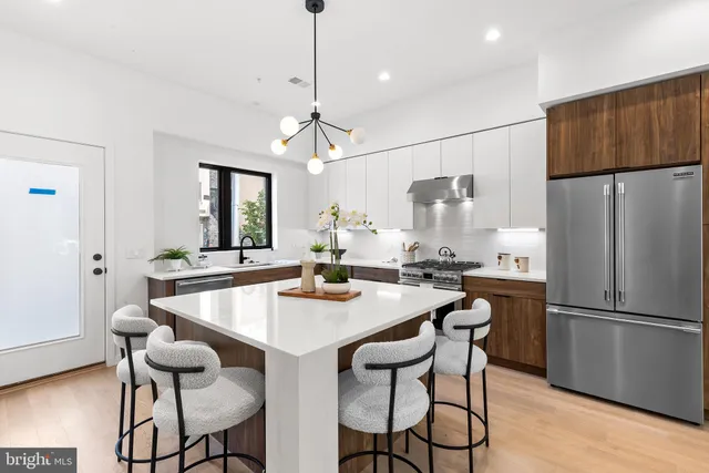 $789,900 | 271 Delmar Street, Philadelphia, PA 19128