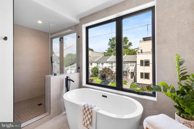 $789,900 | 271 Delmar Street, Philadelphia, PA 19128