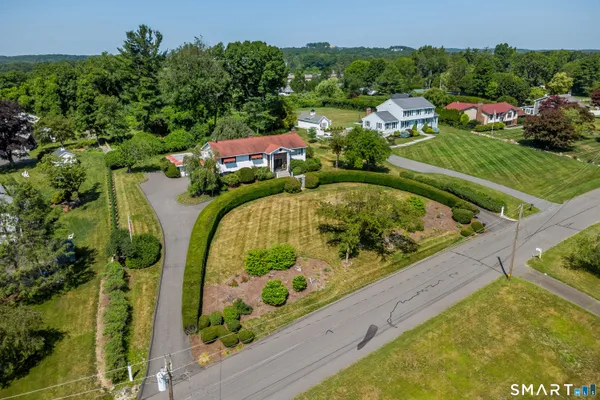 $639,900 | 10 Rolf Drive, Danbury, CT 06810