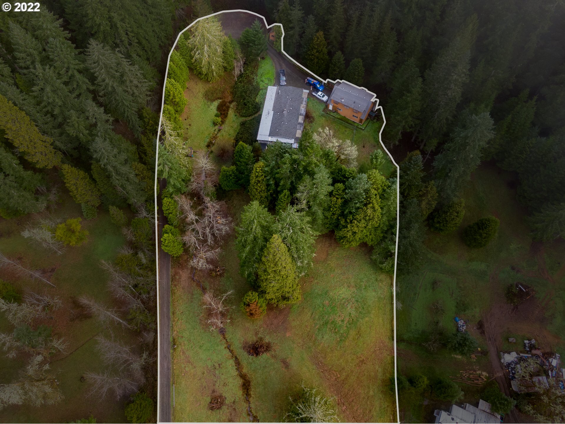 2740 Bennett Creek Road Cottage Grove, OR 97424 - Photo 4 of 29 Gallery Image 4