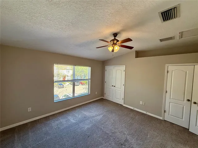 $1,900 | 1040 Sleepy Oak Drive, Wesley Chapel, FL 33543