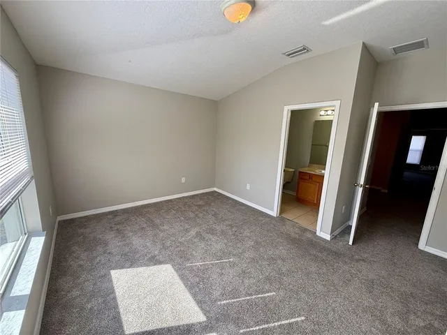 $1,900 | 1040 Sleepy Oak Drive, Wesley Chapel, FL 33543