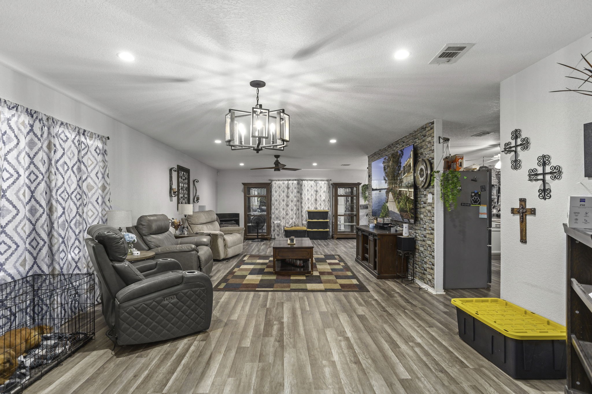 4518 Rothberger Way San Antonio, TX 78244 - Photo 3 of 18 a living room with furniture and a chandelier