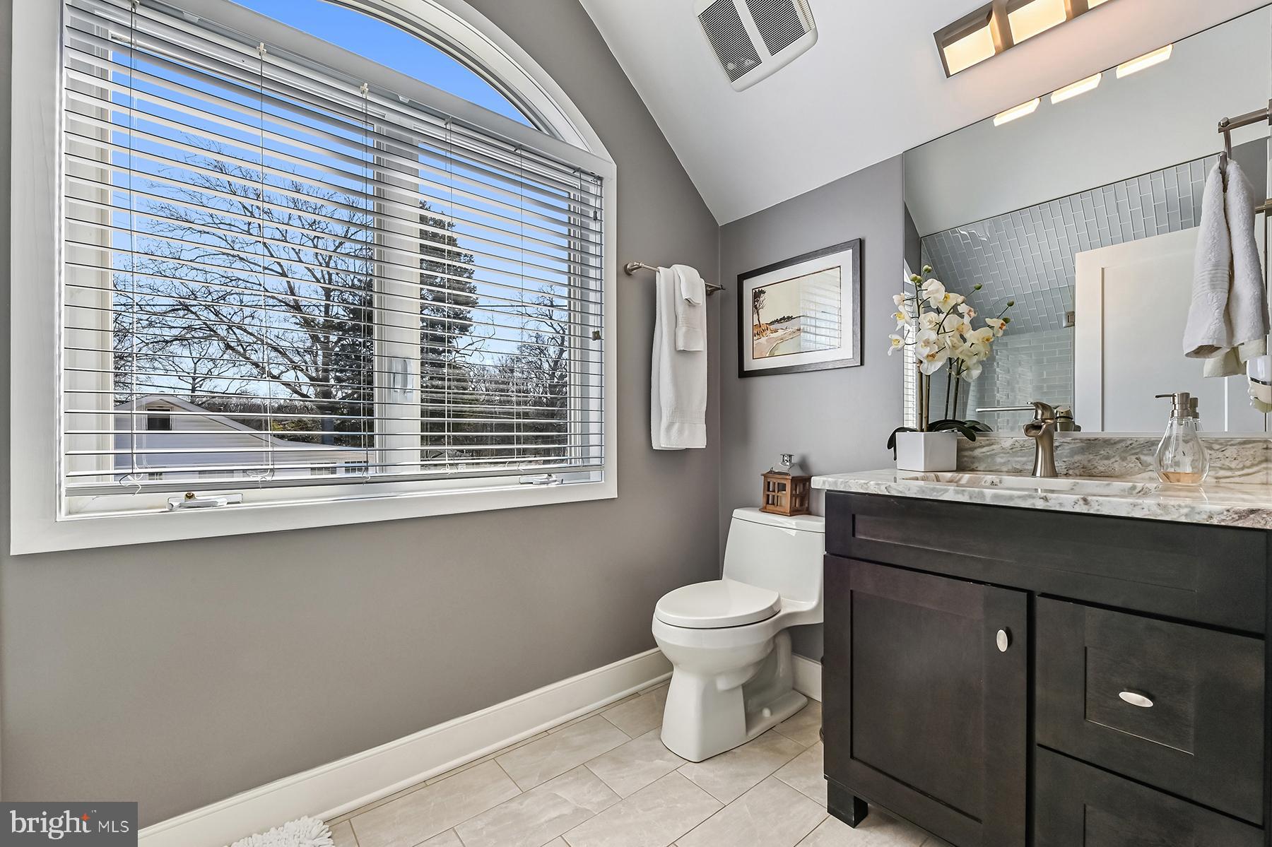 315 Cove Road Riva, MD 21140 - Photo 25 of 38 Renovated 2nd bathroom