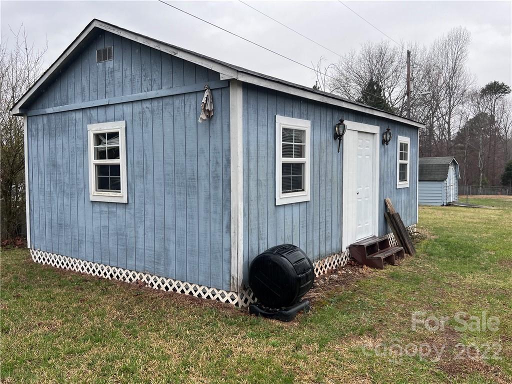 139 Shadowbrook Road Stanley, NC 28164 - Photo 7 of 23 Gallery Image 7