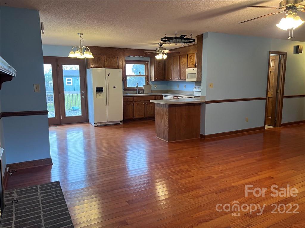 139 Shadowbrook Road Stanley, NC 28164 - Photo 10 of 23 Gallery Image 10