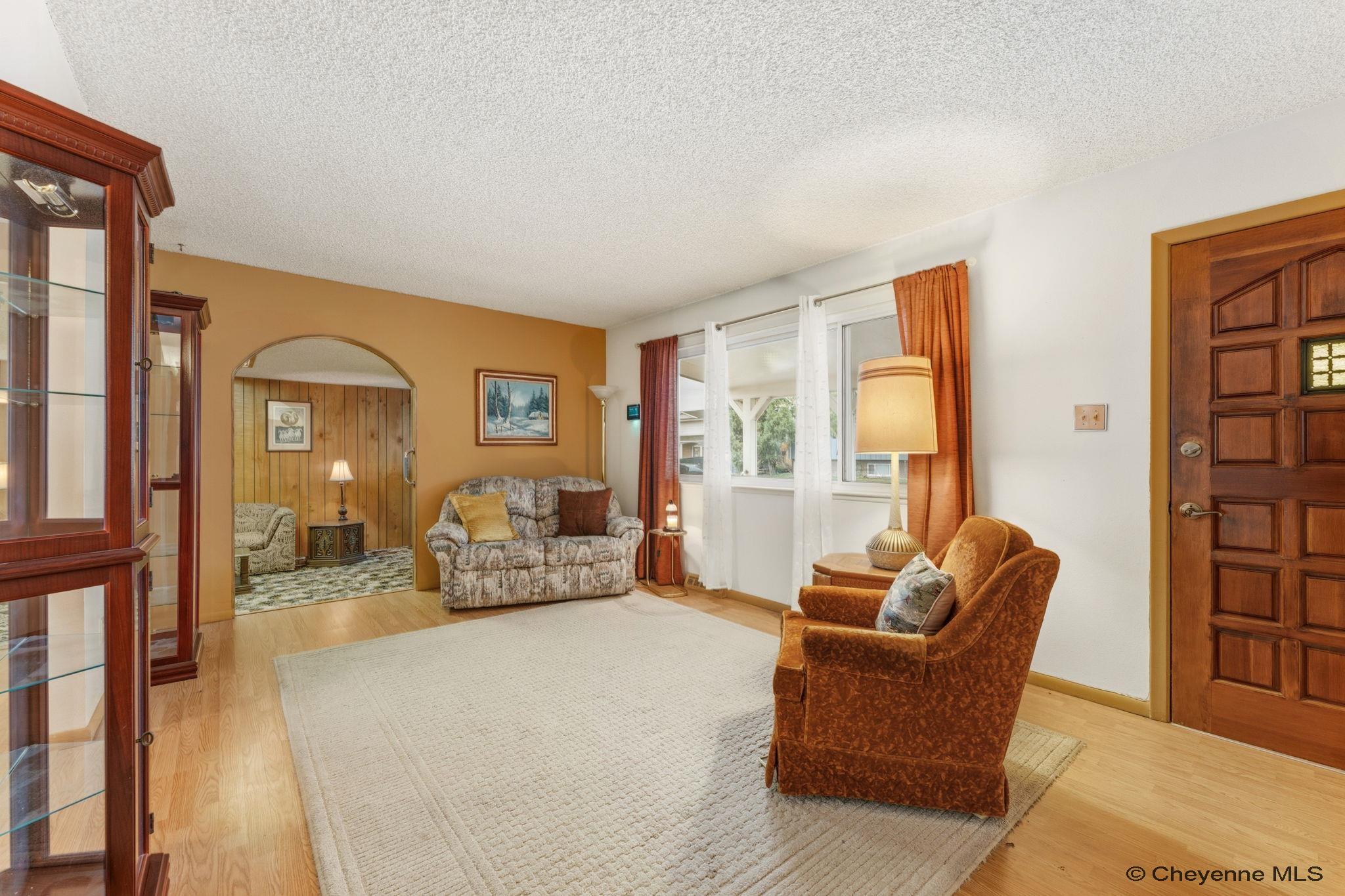 4717 Windmill Road Cheyenne, WY 82009 - Photo 4 of 17 Gallery Image 4