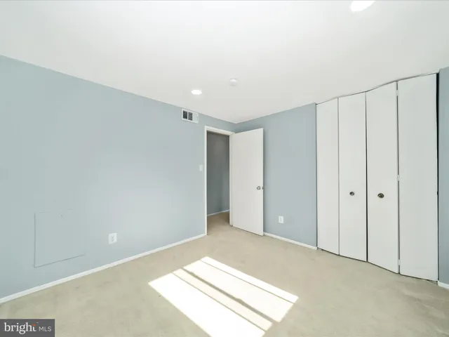 $445,000 | 10513 Cambridge Court, Montgomery Village, MD 20886