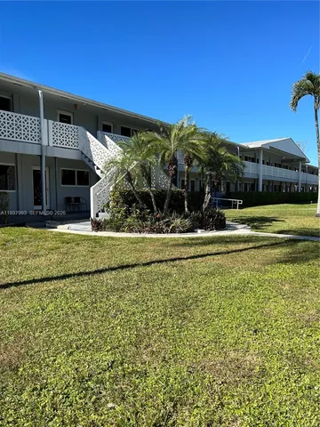 $1,850 | 600 Layne Boulevard, Unit 220, Hallandale Beach, FL 33009