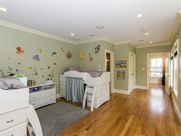 16 Zamora Street, Unit FRONT Boston, MA 02130 - Photo 15 of 25