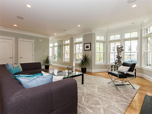 16 Zamora Street, Unit FRONT Boston, MA 02130 - Photo 2 of 25