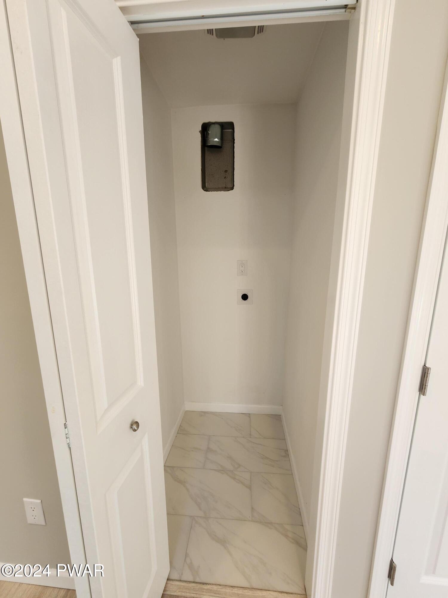 213 Butternut Street Dingmans Ferry, PA 18328 - Photo 12 of 13