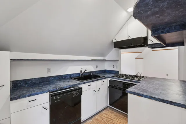 $739,900 | 1820 Colfax Avenue South, Minneapolis, MN 55403