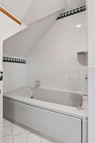 $739,900 | 1820 Colfax Avenue South, Minneapolis, MN 55403